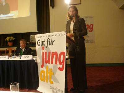 Dr. Saskia Ludwig MdL (Landesvorsitzende der CDU Brandenburg, Vorsitzende der CDU Fraktion im Landtag Brandenburg) whrend ihrer Rede.