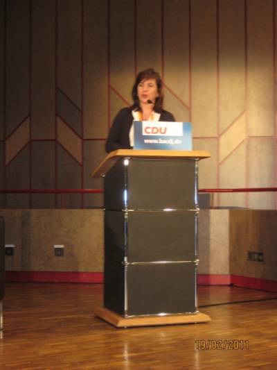 Barbara Richstein moderiert auf dem rechtspolitischen Kongress des Bundesarbeitskreises Christlich Demokratischer Juristen in Karlsruhe (18.-19.2.2011) das Forum \